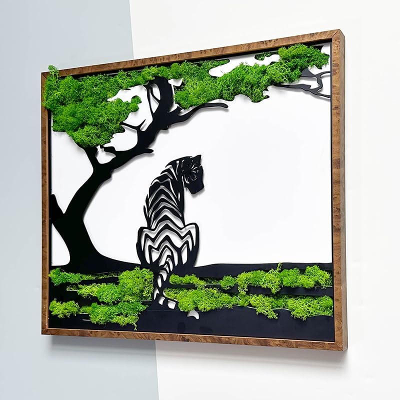 ETICIAN Tiger Wall Decor with Preserved Moss
