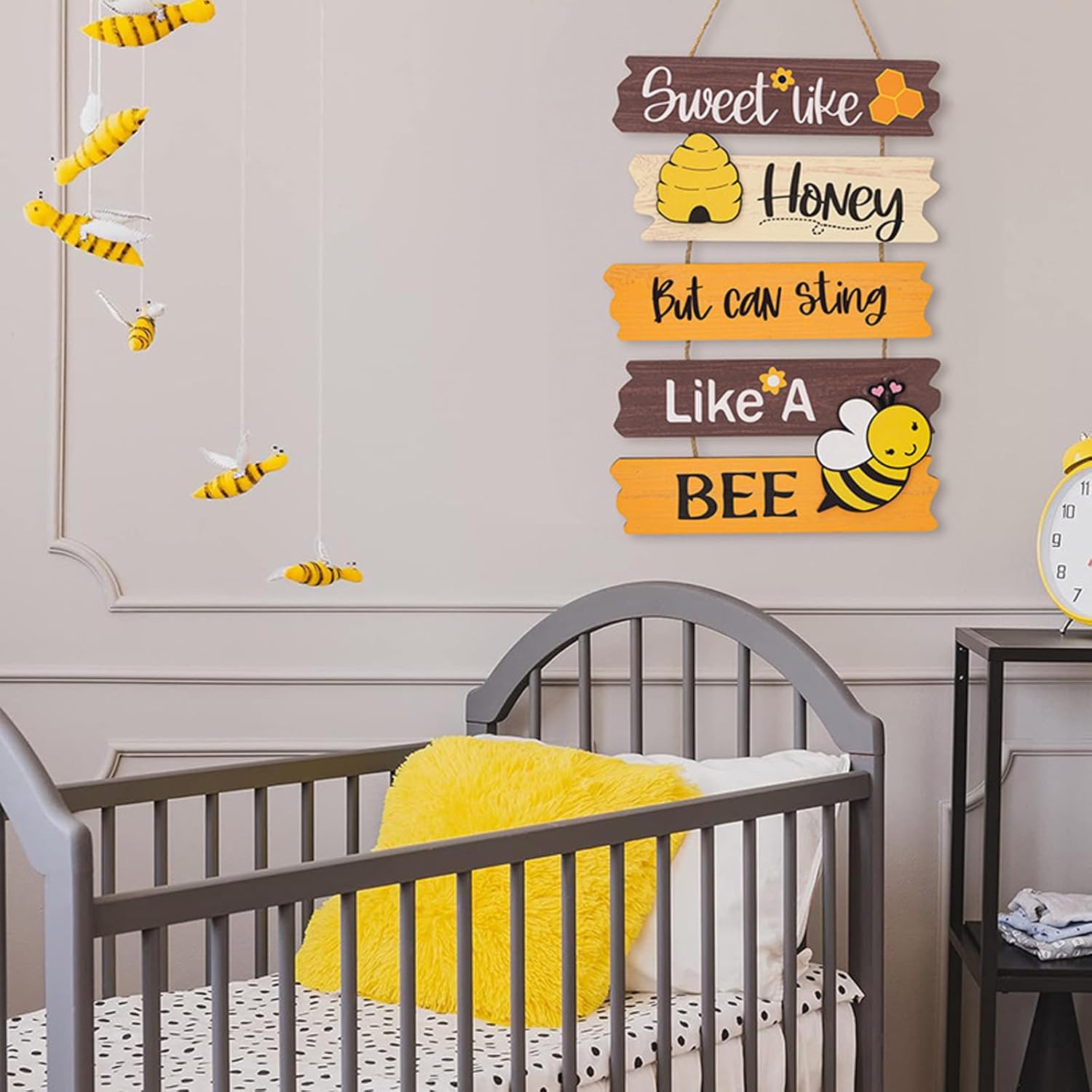 Bumble Bee Wall Hanging Plaque Sign Wooden Decor 116x134inch